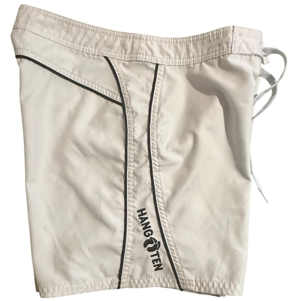 Hang Ten women’s white polyester shorts,size 5. - Picture 3 of 11